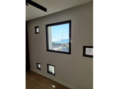 3-Bedroom Ready to Move-in Duplex Top-floor in Town Center