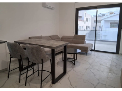 1-bedroom Apartment for Rent in Port