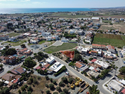 Residential Plot for Sale in Pervolia
