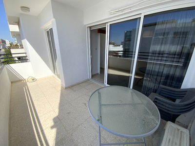 2-bedroom Apartment near Salamina Stadium for Rent